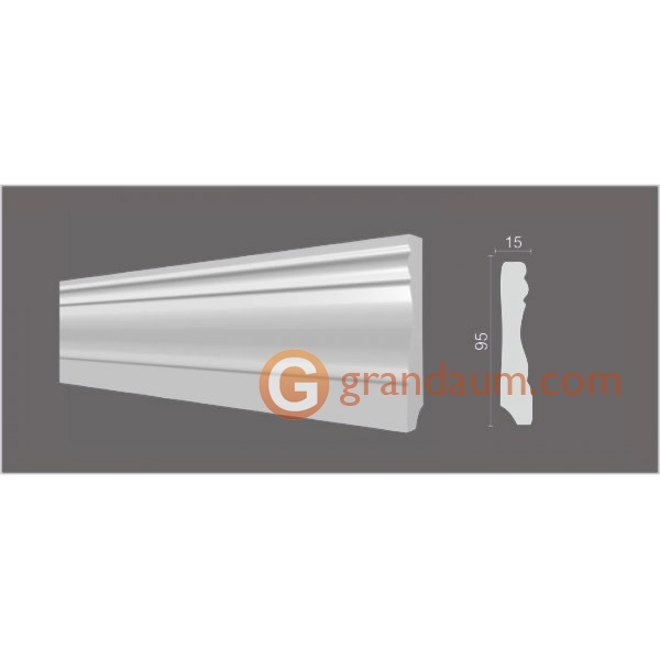 Напольный плинтус с гладким профилем Decor dizayn 153 A