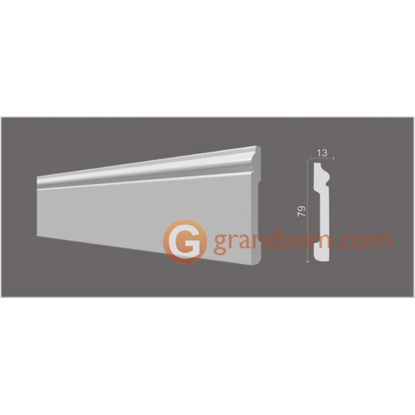 Напольный плинтус с гладким профилем Decor dizayn DD005