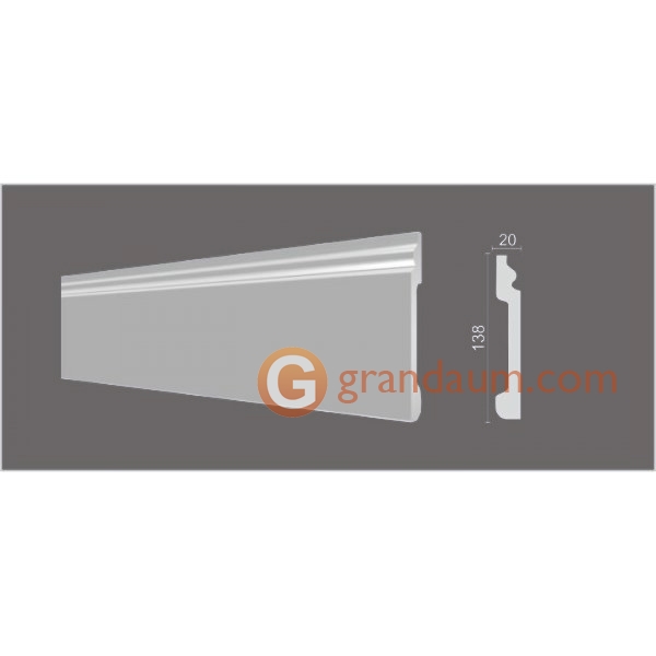 Напольный плинтус с гладким профилем Decor dizayn DD31