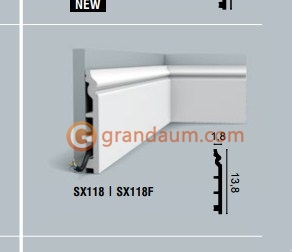 Напольный плинтус с гладким профилем Orac Decor SX118