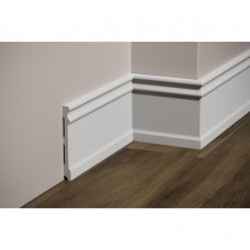 Напольный плинтус с гладким профилем Decolux DSK15015