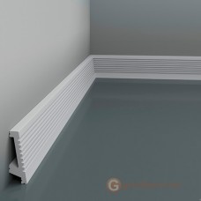 Напольный плинтус с гладким профилем Европласт 6.53.702