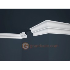 Потолочный плинтус с гладким профилем, багет Marbet E20